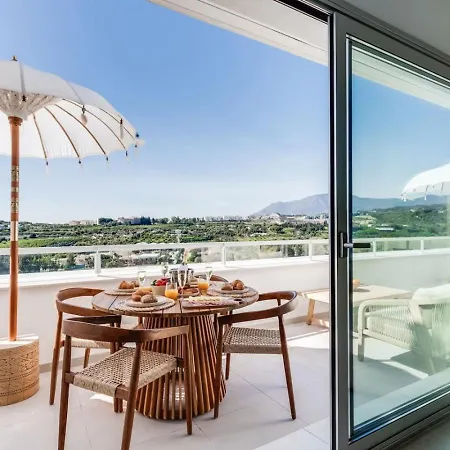 Stylish With Sea View - Pool And Terrace Estepona